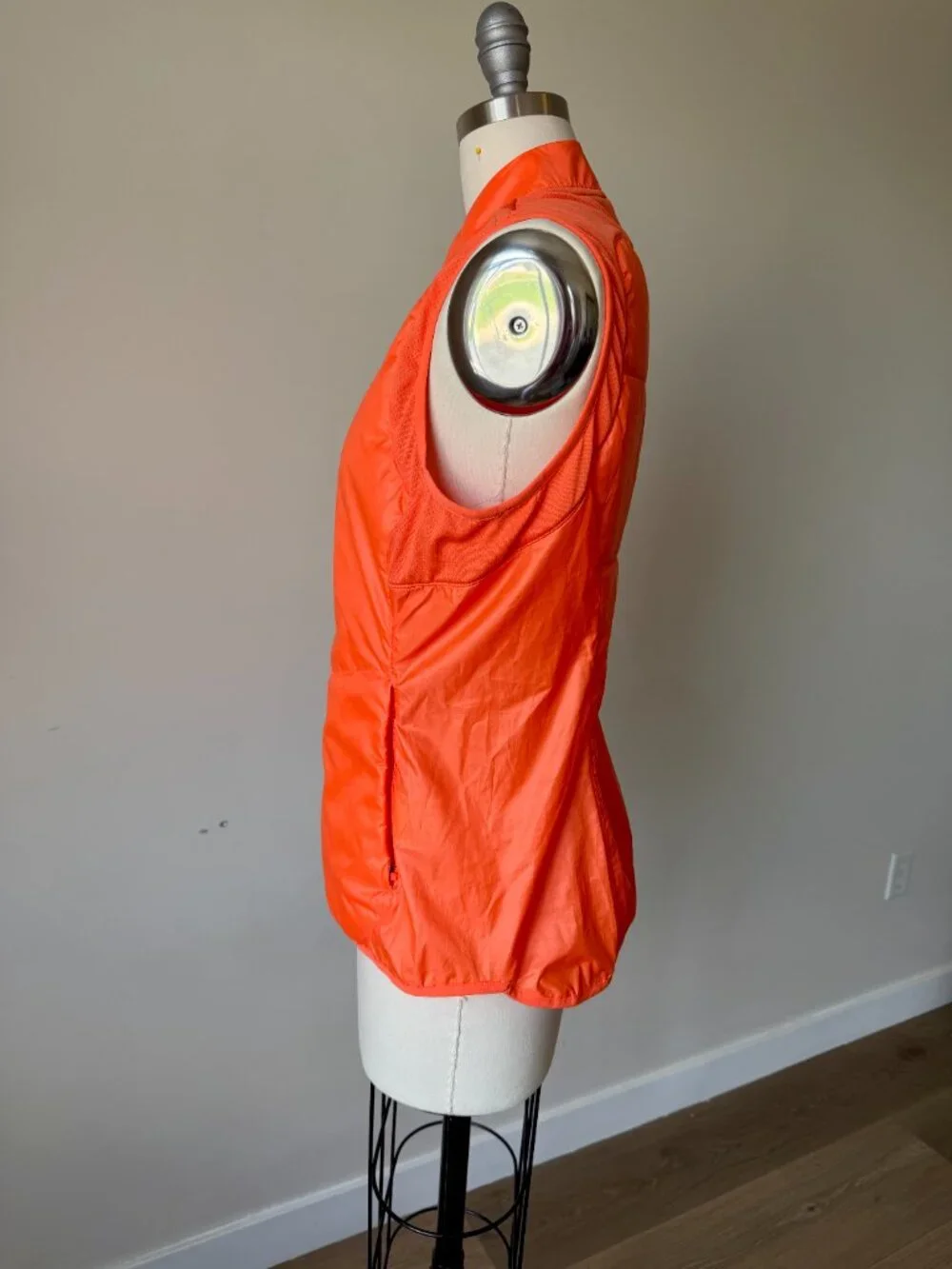Nike Running Vest Womens M | Orange Puffer Vest | Athletic Sleeveless Jacket |